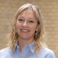 Stinne Øllgaard Andersen, musikmedarbejder